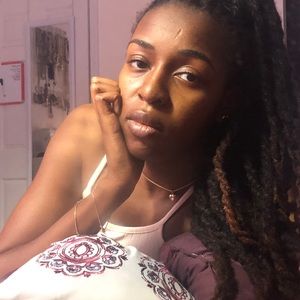 Meet your Posher, Claudia